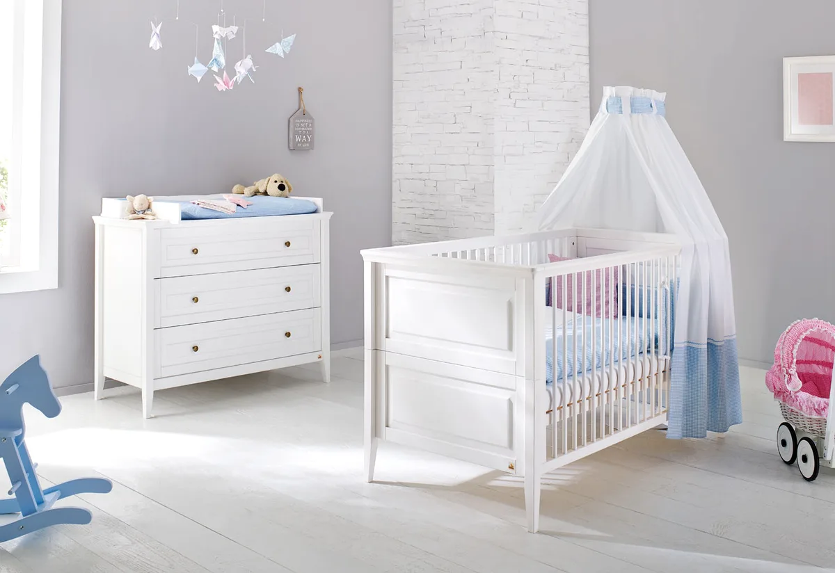 Pinolino Starter set 'Smilla' wide2-part: cot bed and wide changing unit - image 1